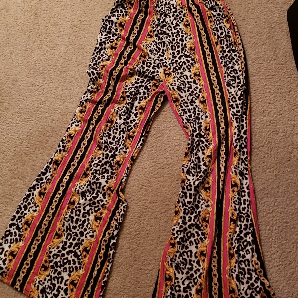 bell bottom leggings